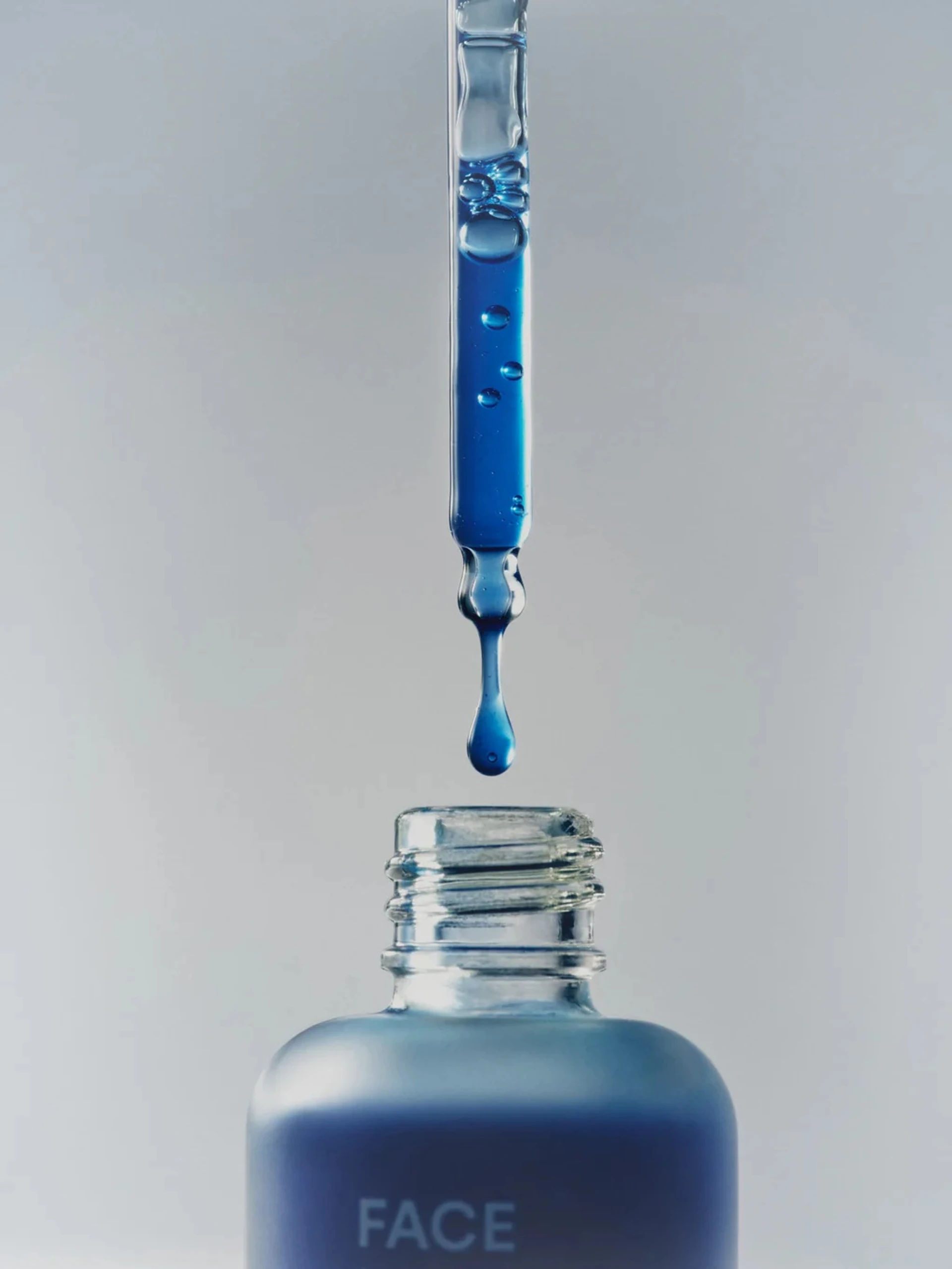 Cobre contra a queda de cabelo: como ocorre a regeneração dos folículos